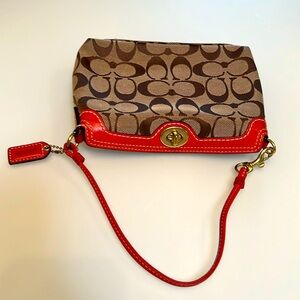 Rare find signature Coach turn lock oversized wristlet!